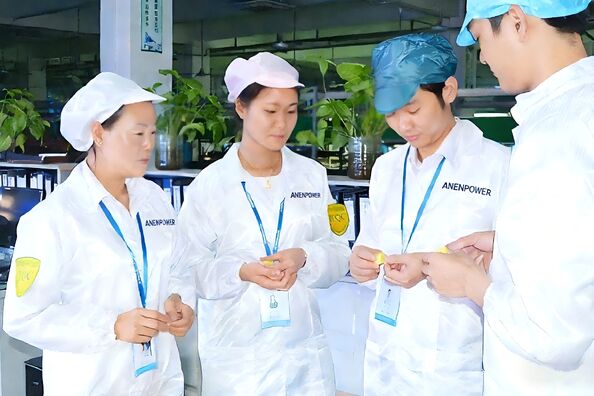 CHINAAdaptador de alimentación médico desmontableCompañía