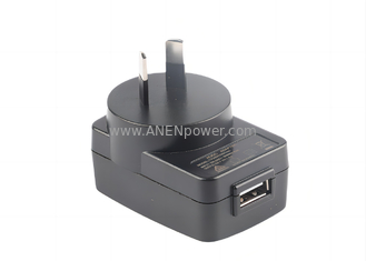 CHINA Adaptador de alimentación de CA/CC de 12W máximo certificado por RCM SAA - 5V 2A, 5V 2.4A, 9V 1.33A, 12V 1A, 24V 500mA AU proveedor