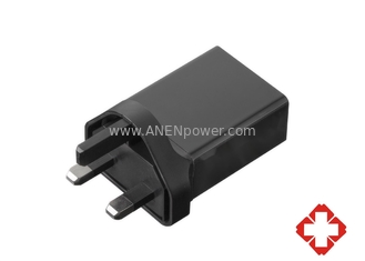 CHINA EN/IEC 60601 Certificado 5V 2A Fuente de alimentación médica 12V Adaptador AC y 24V cargador USB con enchufe del Reino Unido - UKCA y CE certificado proveedor