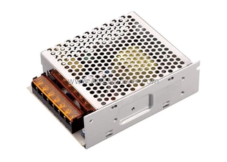CHINA Fuente de alimentación de caja de aluminio de 65W - Salidas seleccionables de 5V, 12V, 24V Adaptador AC/DC para aplicaciones industriales, LED y electrónicas proveedor