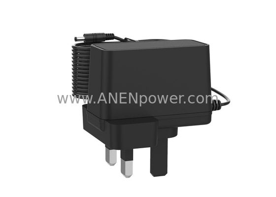 24W el caso vertical Reino Unido tapa 12 la fuente de alimentación del adaptador DC 24Volt 1000mA de la CA de voltio que cambia 2000mA proveedor