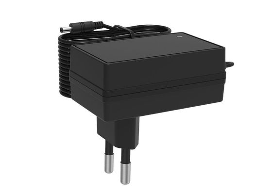 36W 12V 3A / 24V 1.5A Adaptador de energía de enchufe del Reino Unido. proveedor