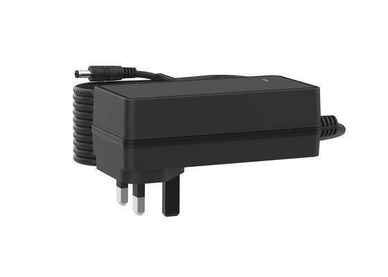 65W el enchufe BRITÁNICO máximo IEC/EN 61558 UKCA certificó el transformador de la pared del adaptador DC 36V de la CA de la fuente de alimentación de la transferencia de 12V 36V 12V 5V 9V proveedor