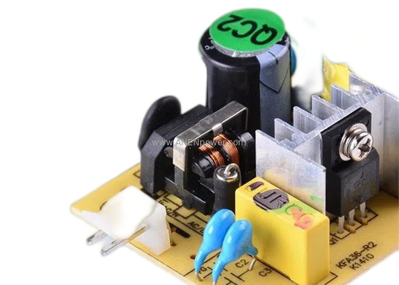 Fuente de alimentación de conmutación de marco abierto de 36W 12V 24V Convertidor de CA a CC compacto para LED, IoT, control industrial proveedor